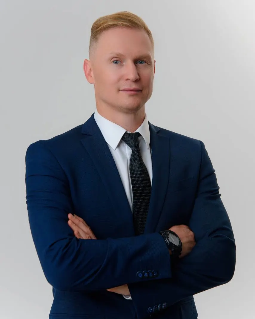 Яночкин Петр Юрьевич